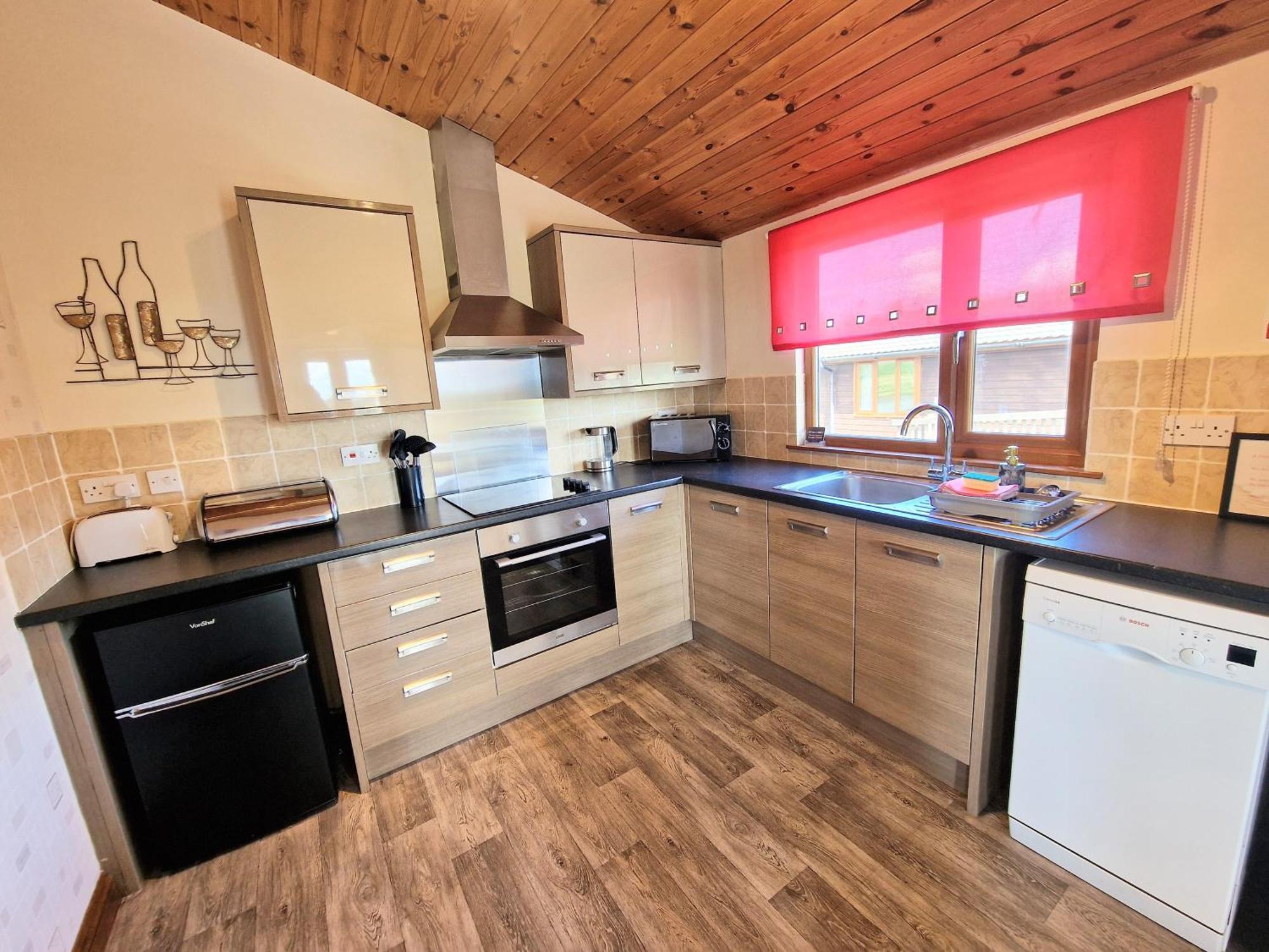 Willa Cleish 7 With Private Hot Tub - Fife - Loch Leven - Lomond Hills - Pet Friendly Kelty Zewnętrze zdjęcie