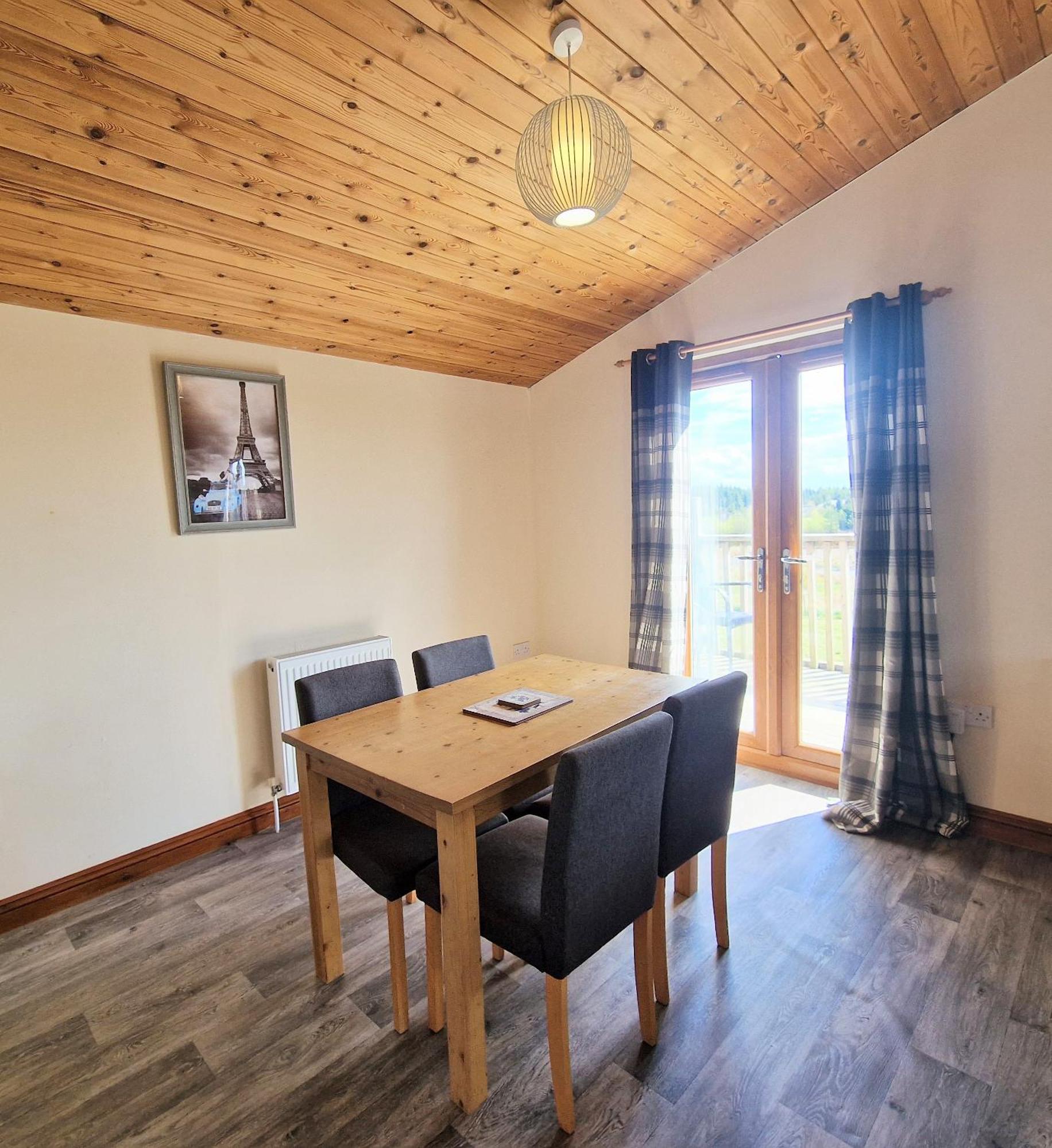 Willa Cleish 7 With Private Hot Tub - Fife - Loch Leven - Lomond Hills - Pet Friendly Kelty Zewnętrze zdjęcie